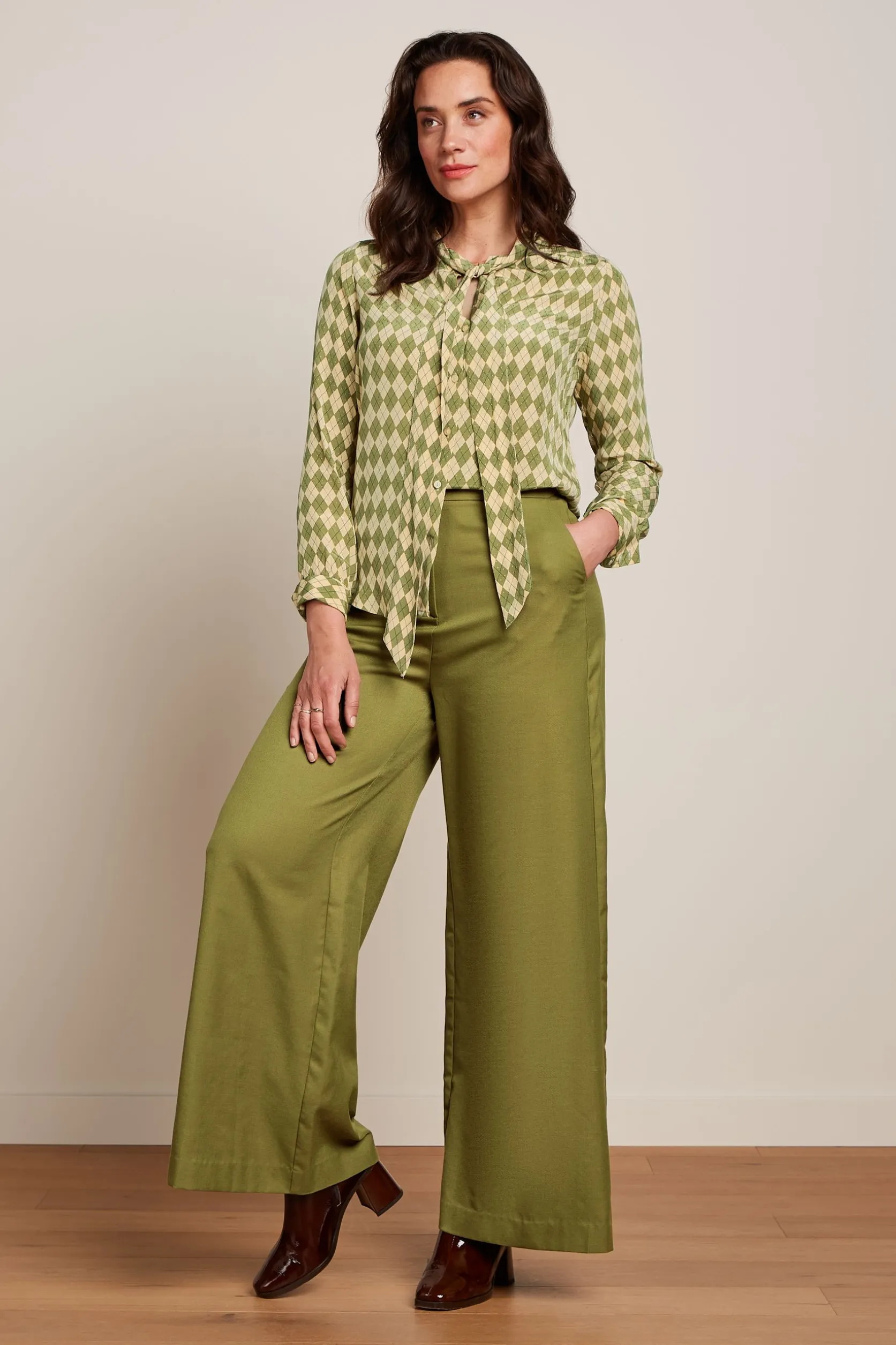 Delia Blouse Farrow*King Louie Fashion